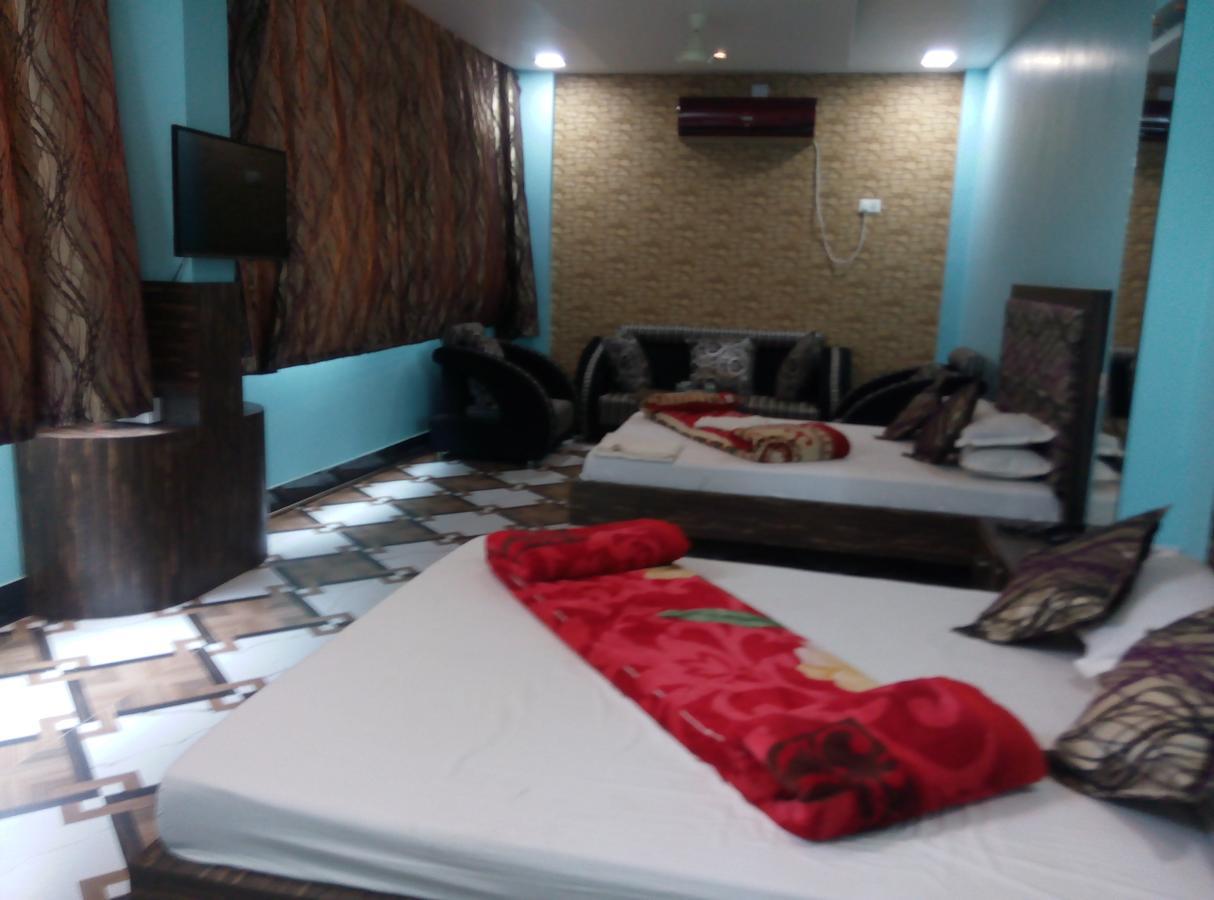 Hotel Rajkamal Deoghar Habitación foto