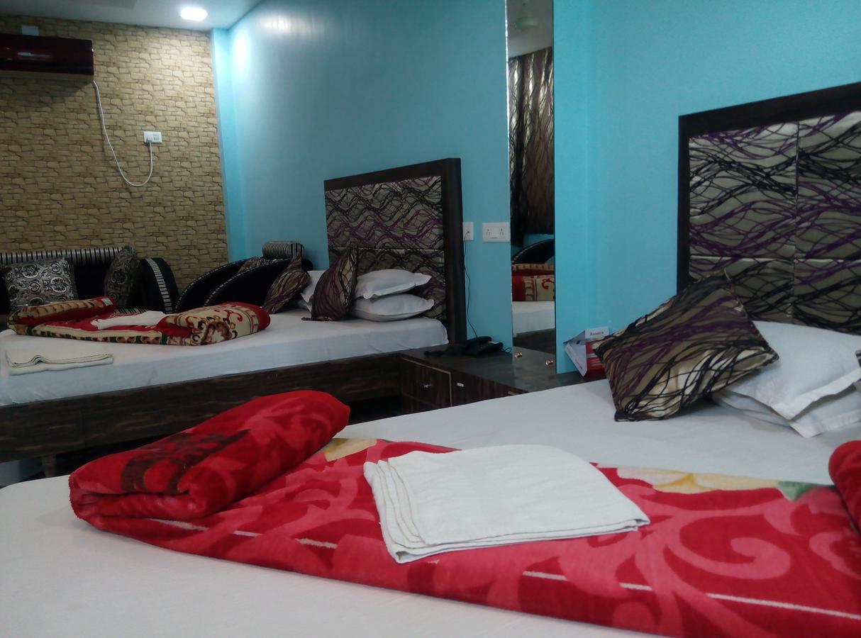 Hotel Rajkamal Deoghar Habitación foto